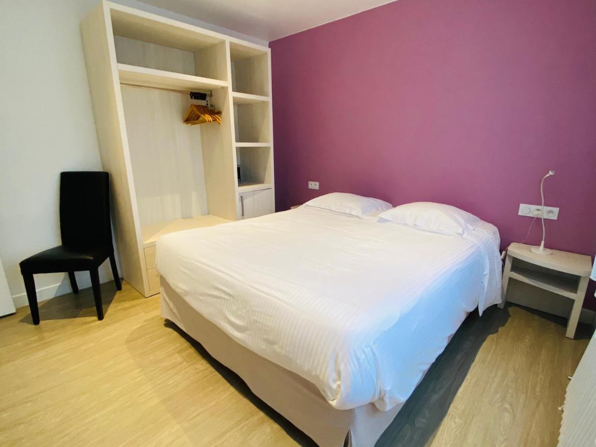 Contact Hotel - Motel Les Bleuets & Spa La Riviere-Saint-Sauveur Exterior photo